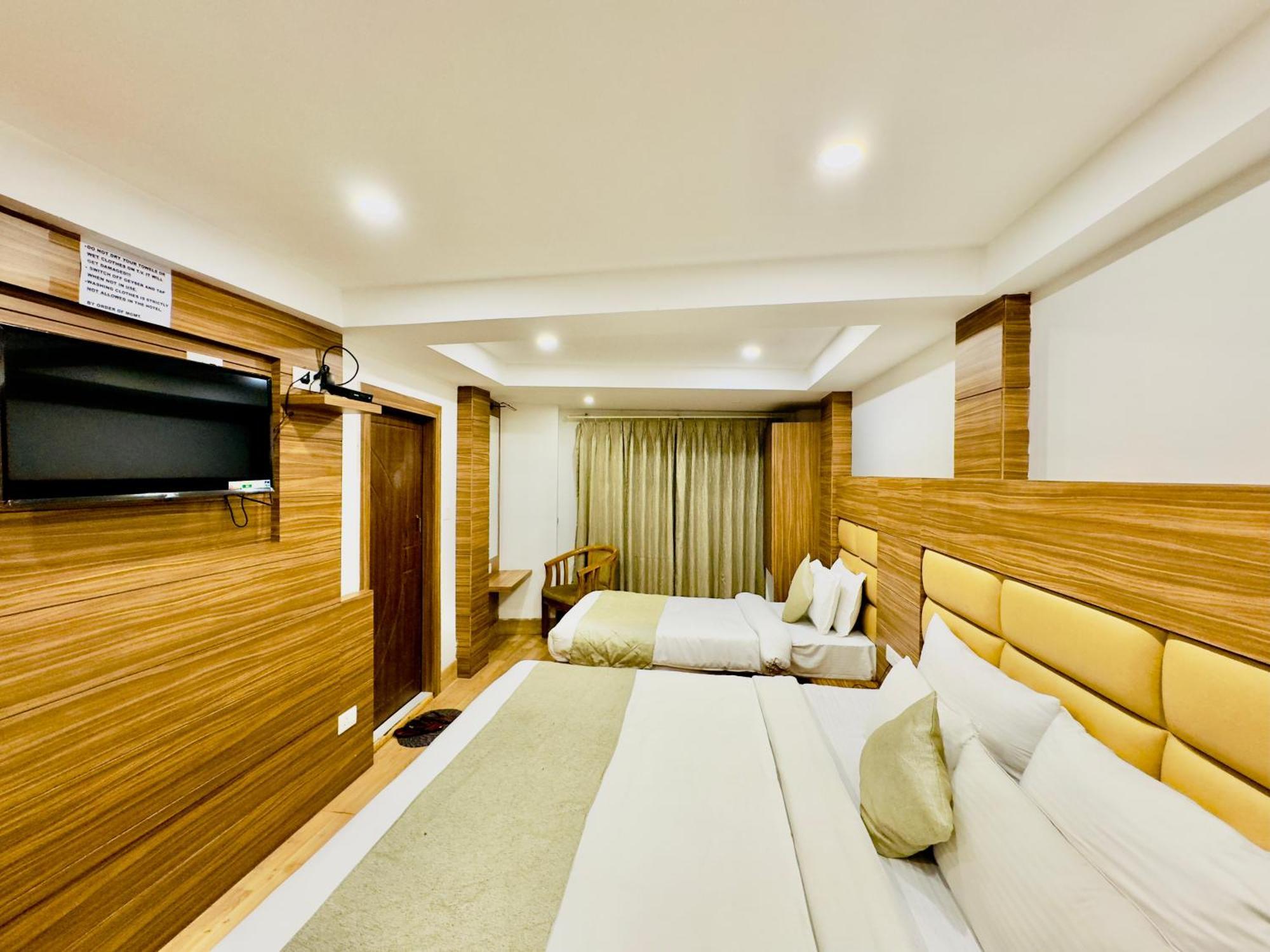 Hotel Bella Vista Darjeeling Near Drc Paid Paking ภายนอก รูปภาพ